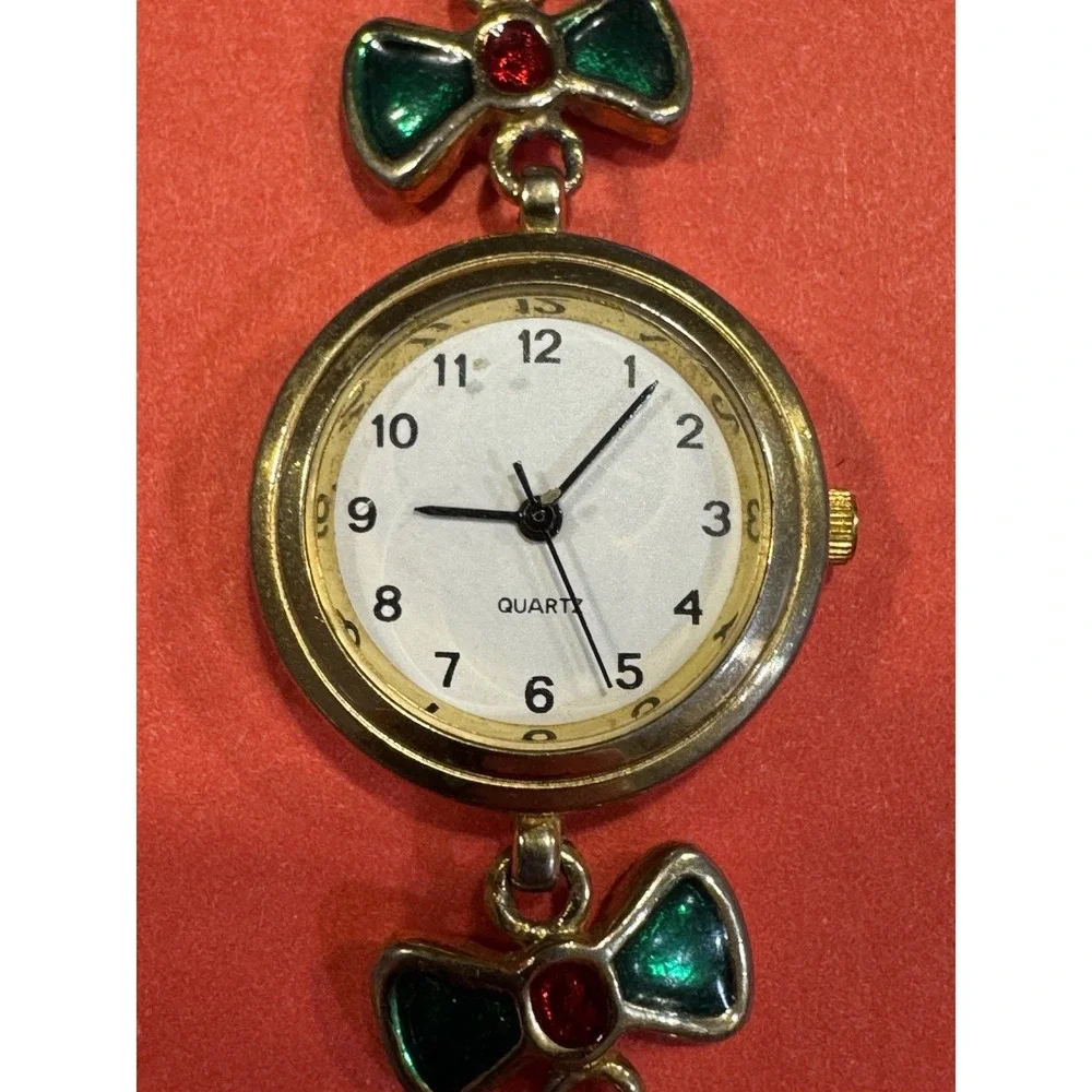 Vintage Christmas Charm Bracelet Watch – Quartz, Red & Green Enamel, China